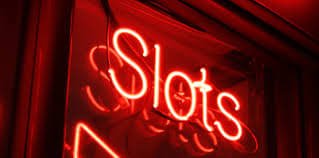Casino ဂိမ်းလော်ဘီ Baccarat Roulette ဇယားဂိမ်းများ ကစားနေသော မြင်ကွင်း